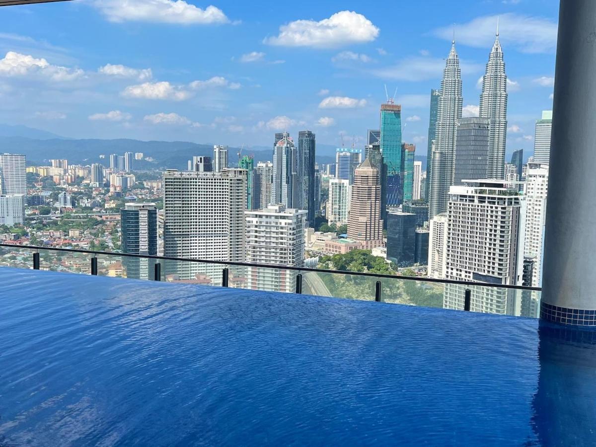 Skyline Infinity Pool- Klcc Studio-best For Couples And Travellers *