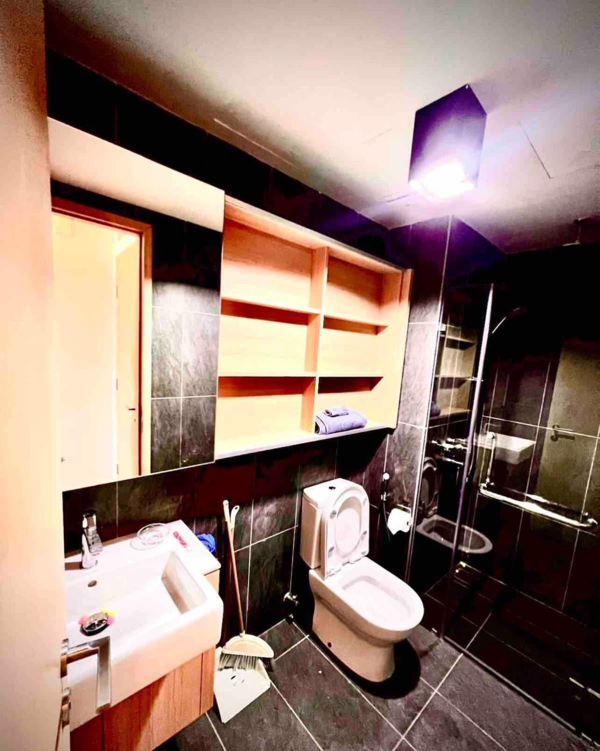 Skyline Infinity Pool- Klcc Studio-best For Couples And Travellers Apartment